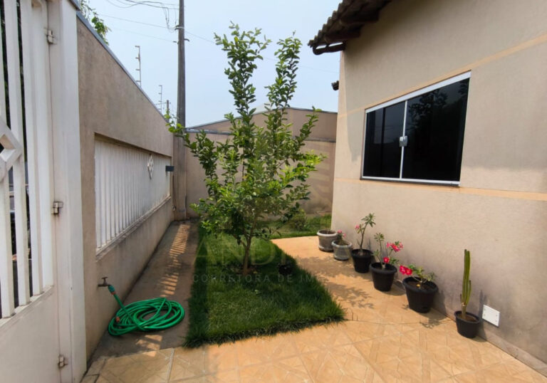 casa a venda em mirassol no bairro regissol 2 por 330 mil reais