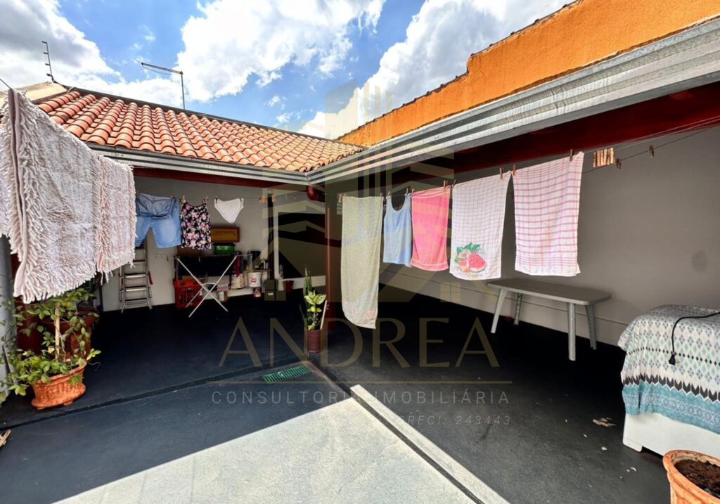 Casa a venda na cidade de são josé do rio preto no bairro Vila Elmaz