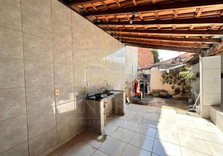 Casa a venda no bairro Celina Dalul em Mirassol / SP