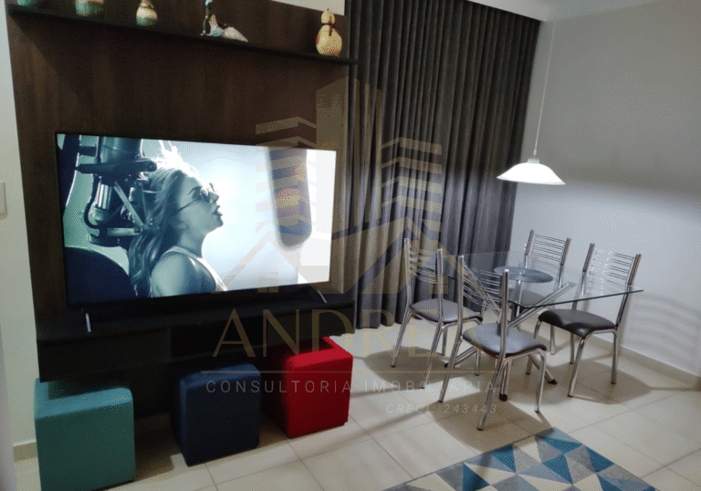 Apartamento à venda em São José do Rio Preto/SP – R$ 200.000,00 Localizado no 3º andar com elevador, este imóvel oferece praticidade e conforto, contando com 47 m² bem distribuídos, 02 quartos, 01 banheiro e climatização completa. Os quartos e a cozinha possuem móveis planejados, proporcionando mais funcionalidade ao dia a dia. Aceita financiamento. Entre em contato para mais informações e agende sua visita!