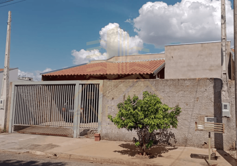 CASA À VENDA NO REGISSOL 2 por R$ 190.000,00 mil reais