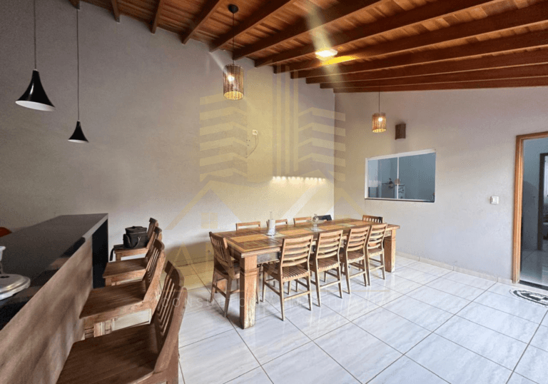 CASA À VENDA NO bairro parque dos IPÊS 1 – MIRASSOL por R$ 350.000,00 mil reais